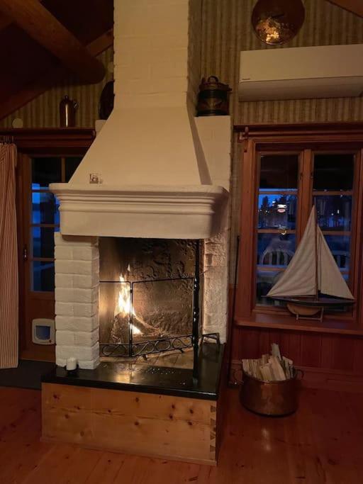 Lake Lodge Roennaes 렉산드 외부 사진